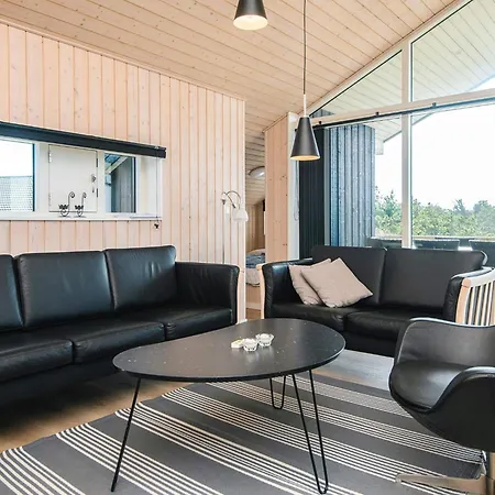 Serene Dune View Retreat-by Traum Henne Strand