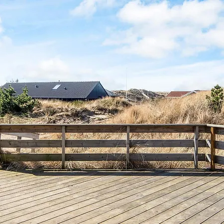 Serene Dune View Retreat-by Traum Henne Strand